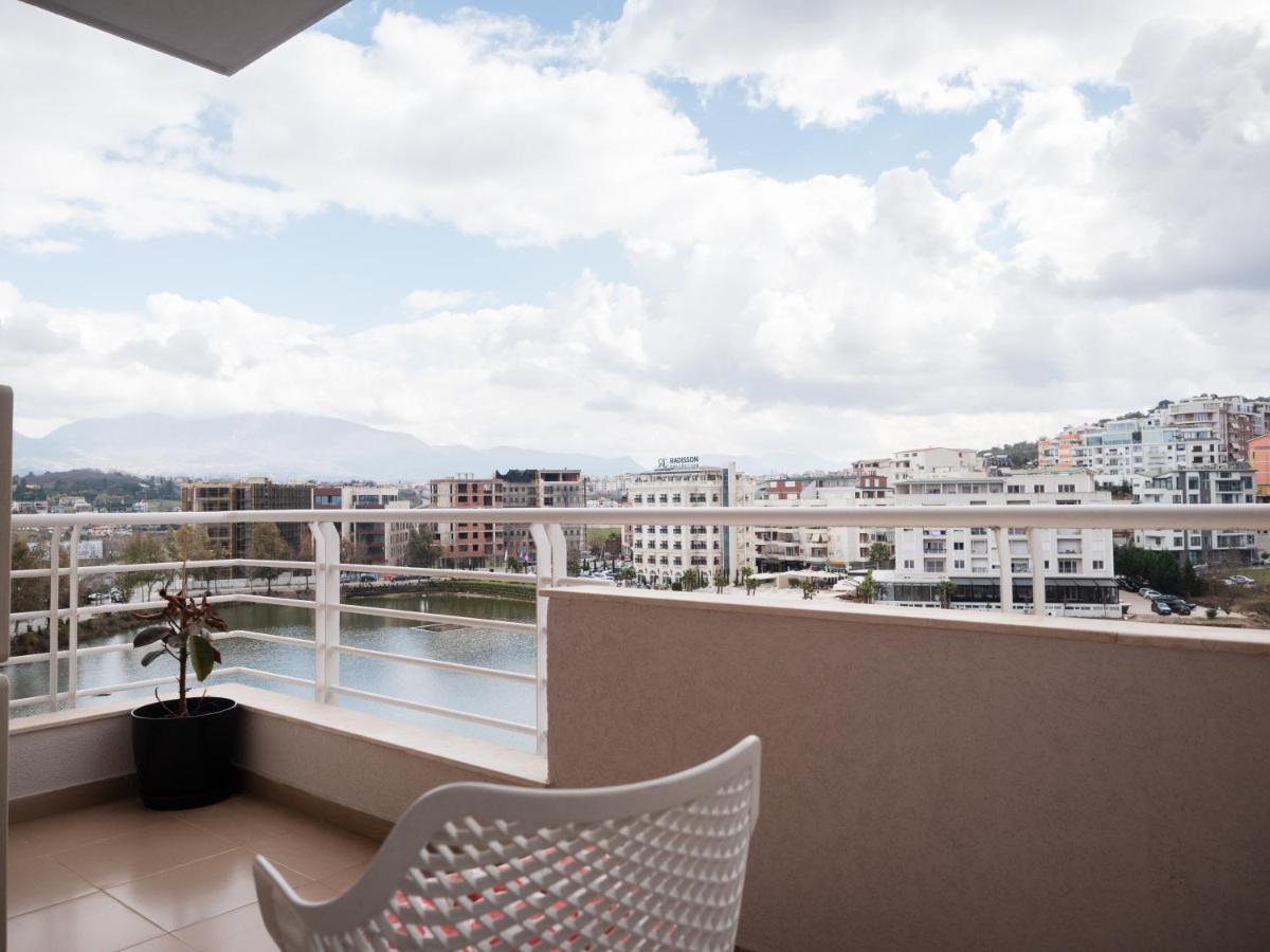 Lake Drive Rooms&Apartments Тирана Екстер'єр фото