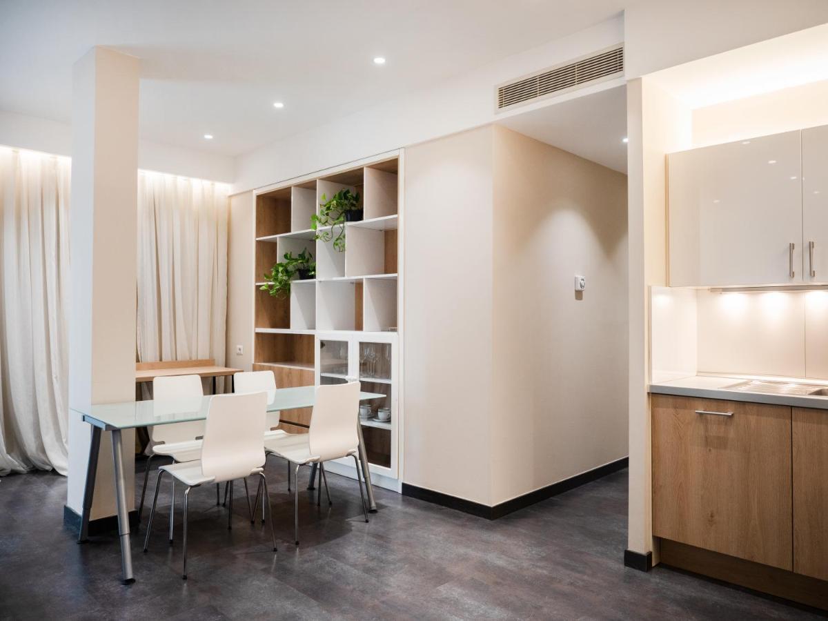 Lake Drive Rooms&Apartments Тирана Екстер'єр фото